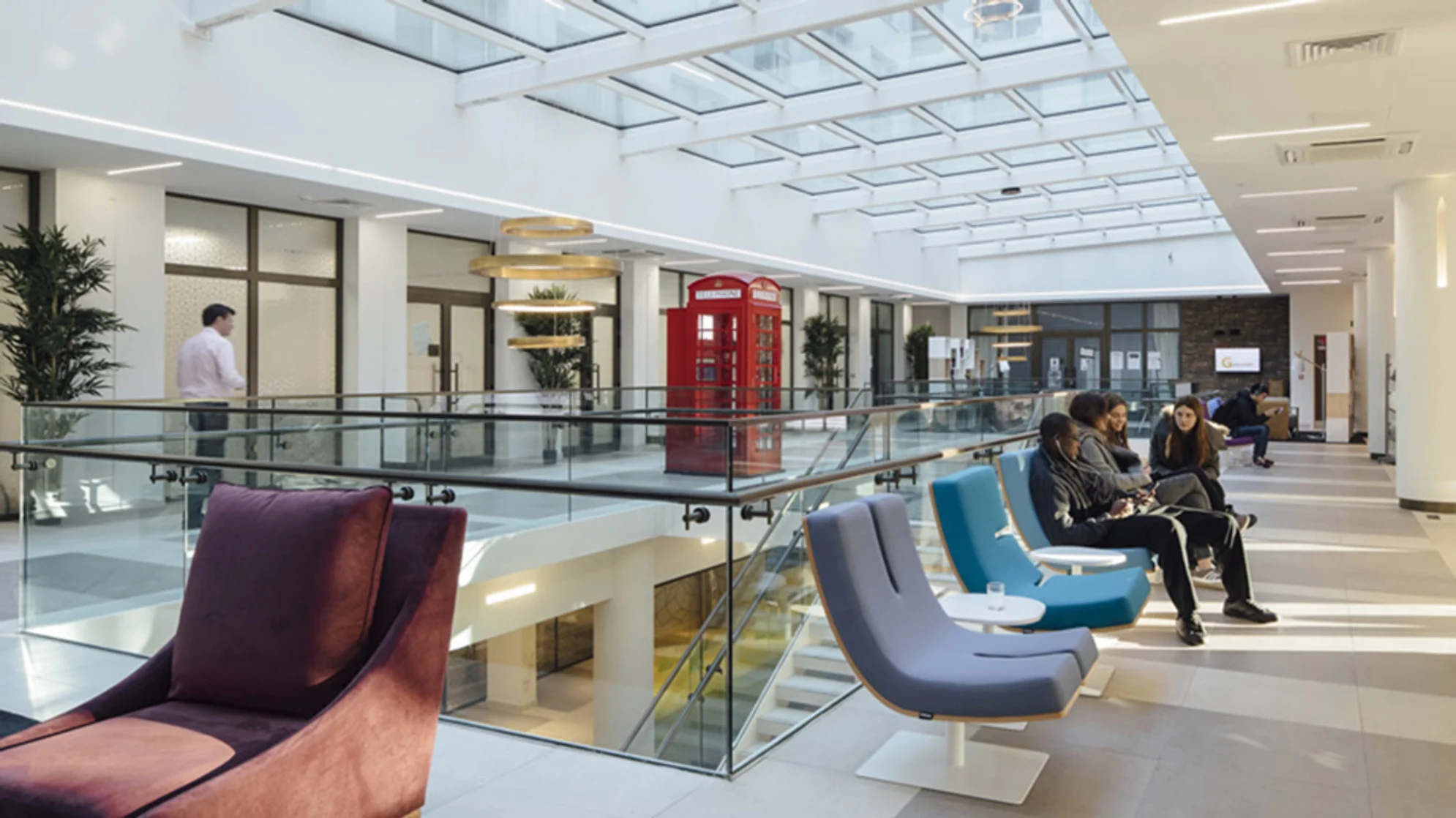 Londra Parry Hall, interni